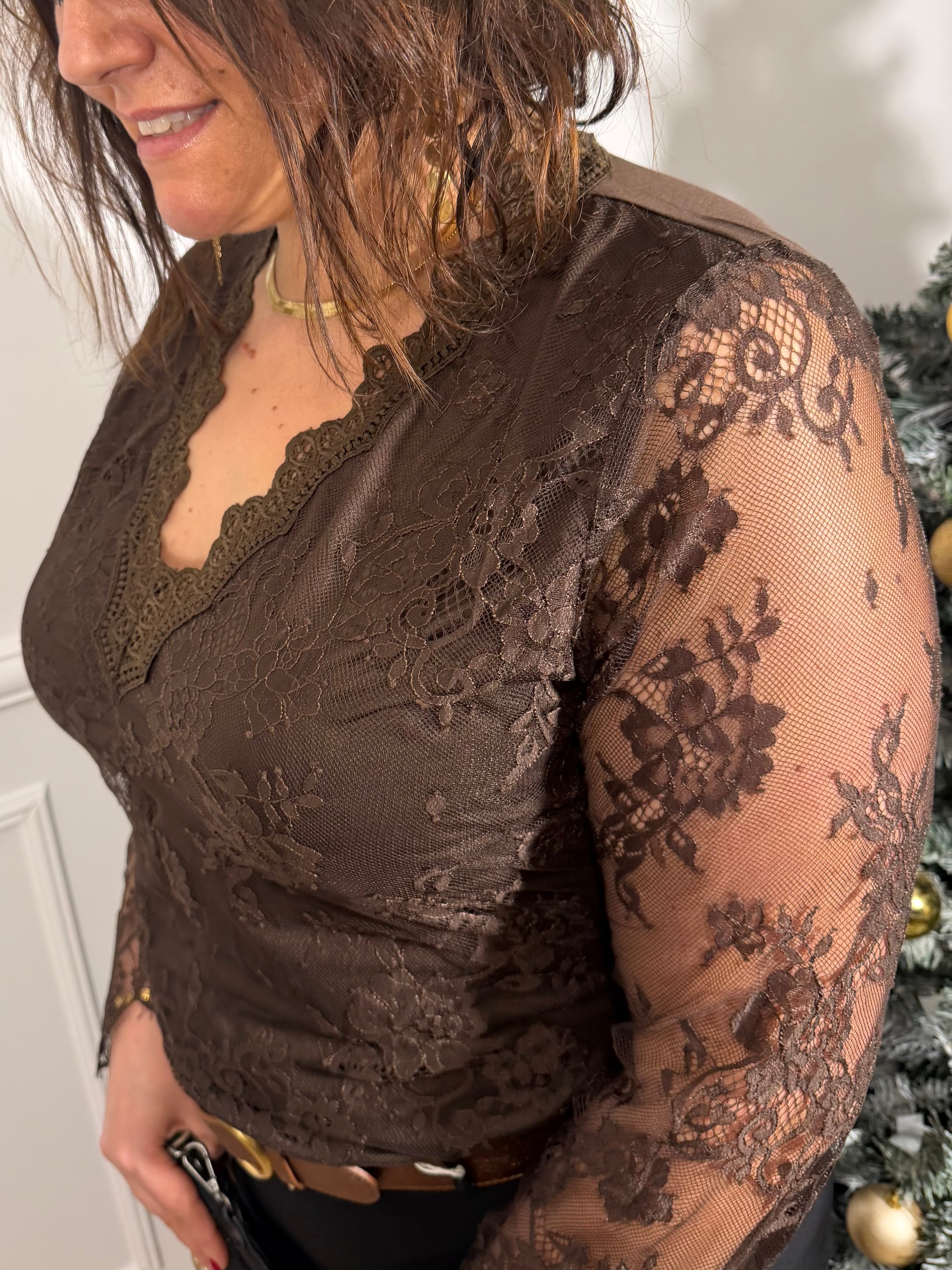 Notre blouse OLENA marron