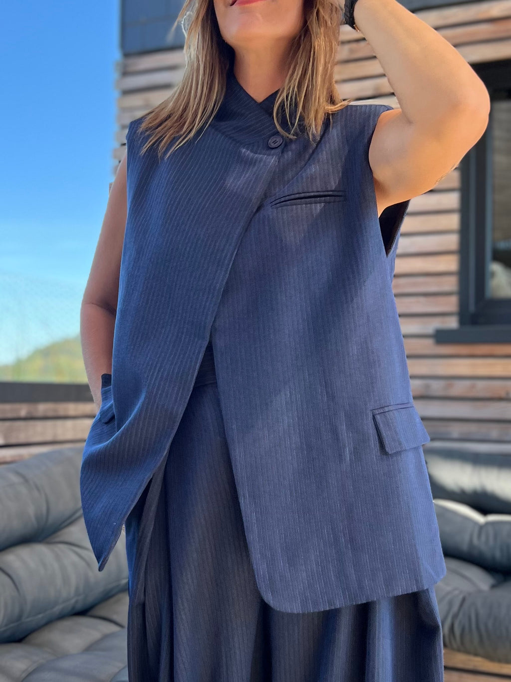 LE BLAZER BROOKE SANS MANCHES