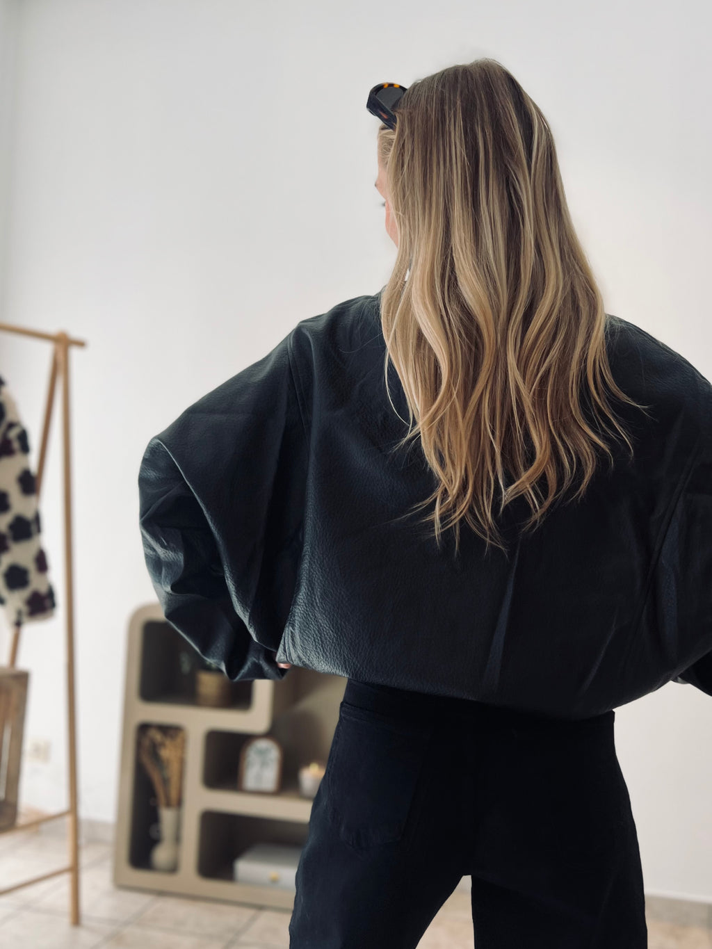 LA VESTE INES