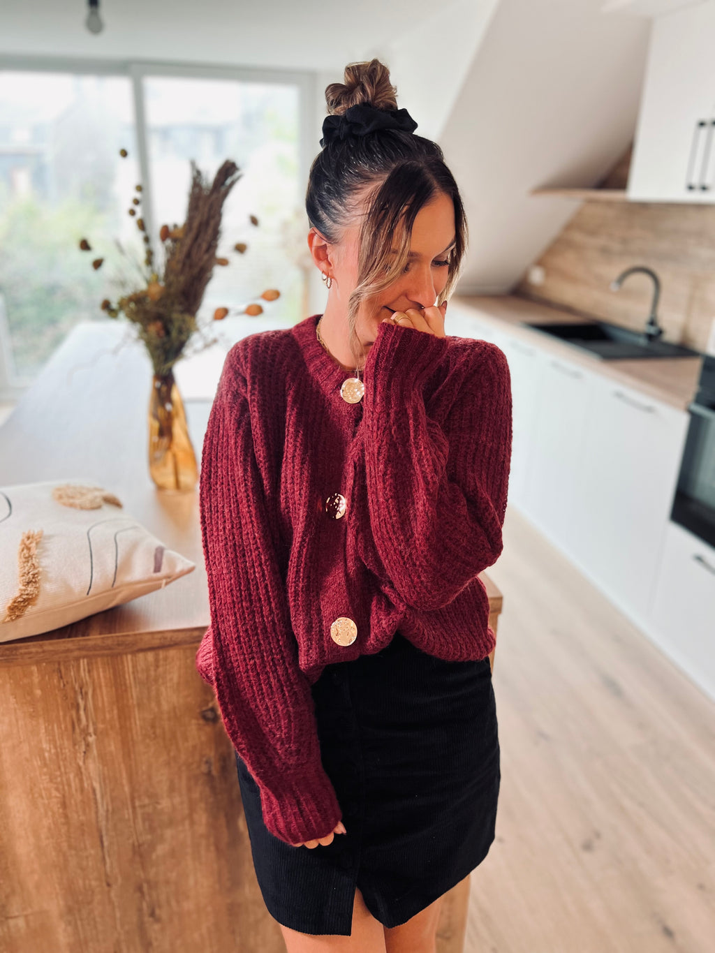 Notre gilet en maille CLÉA bordeaux