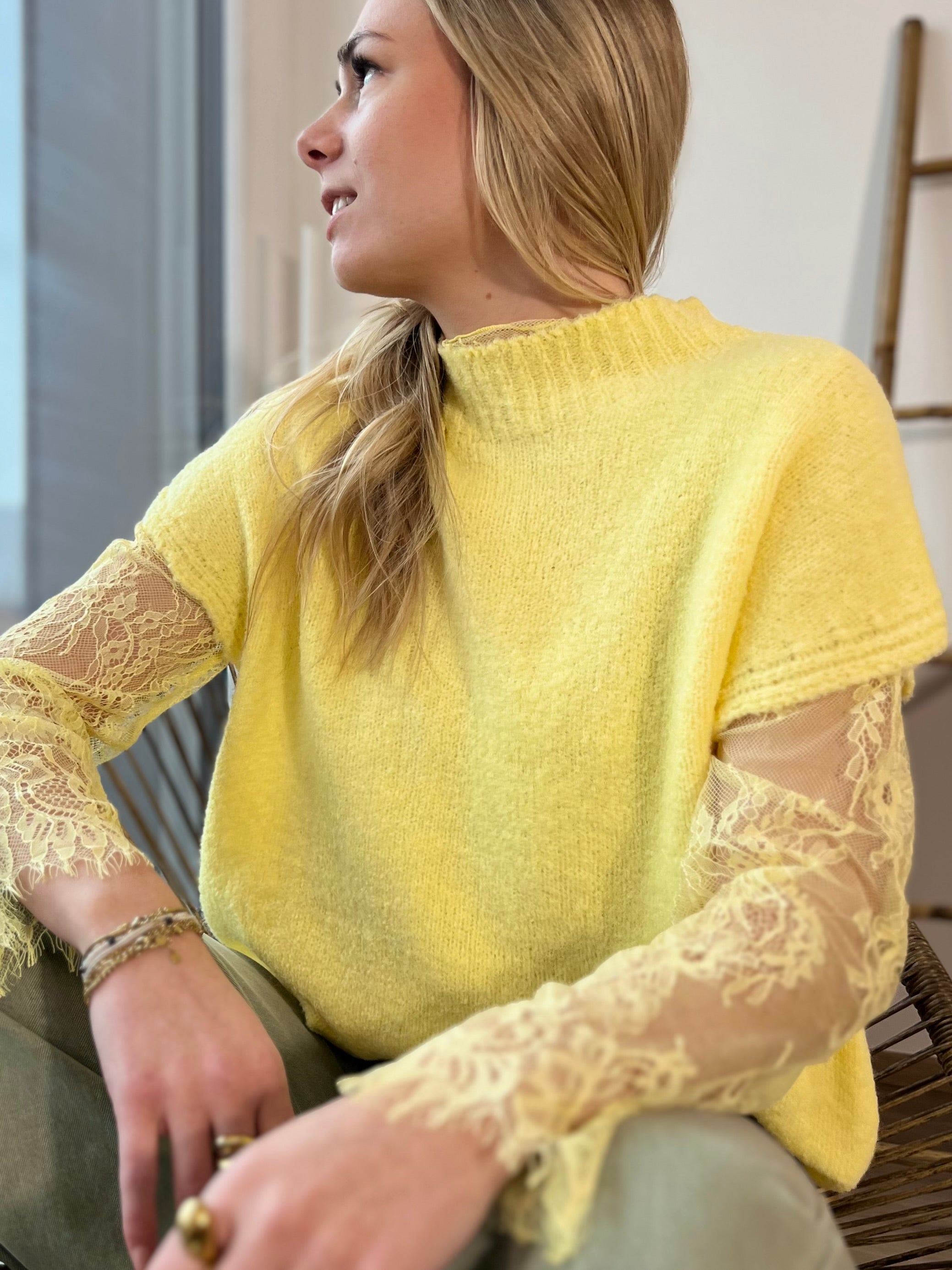 LE PULL DENTELLE LOUISE