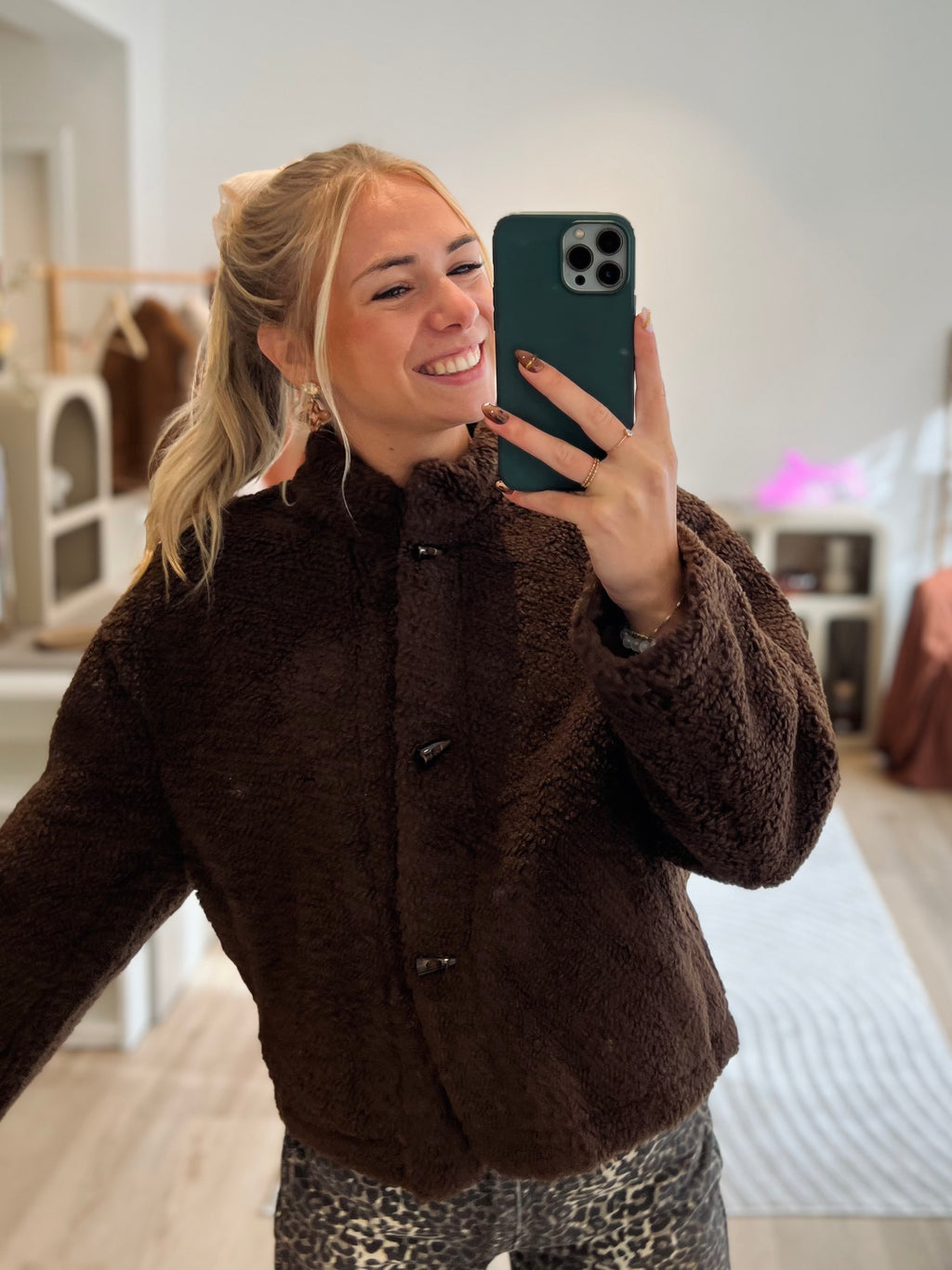 LE MANTEAU NASLY