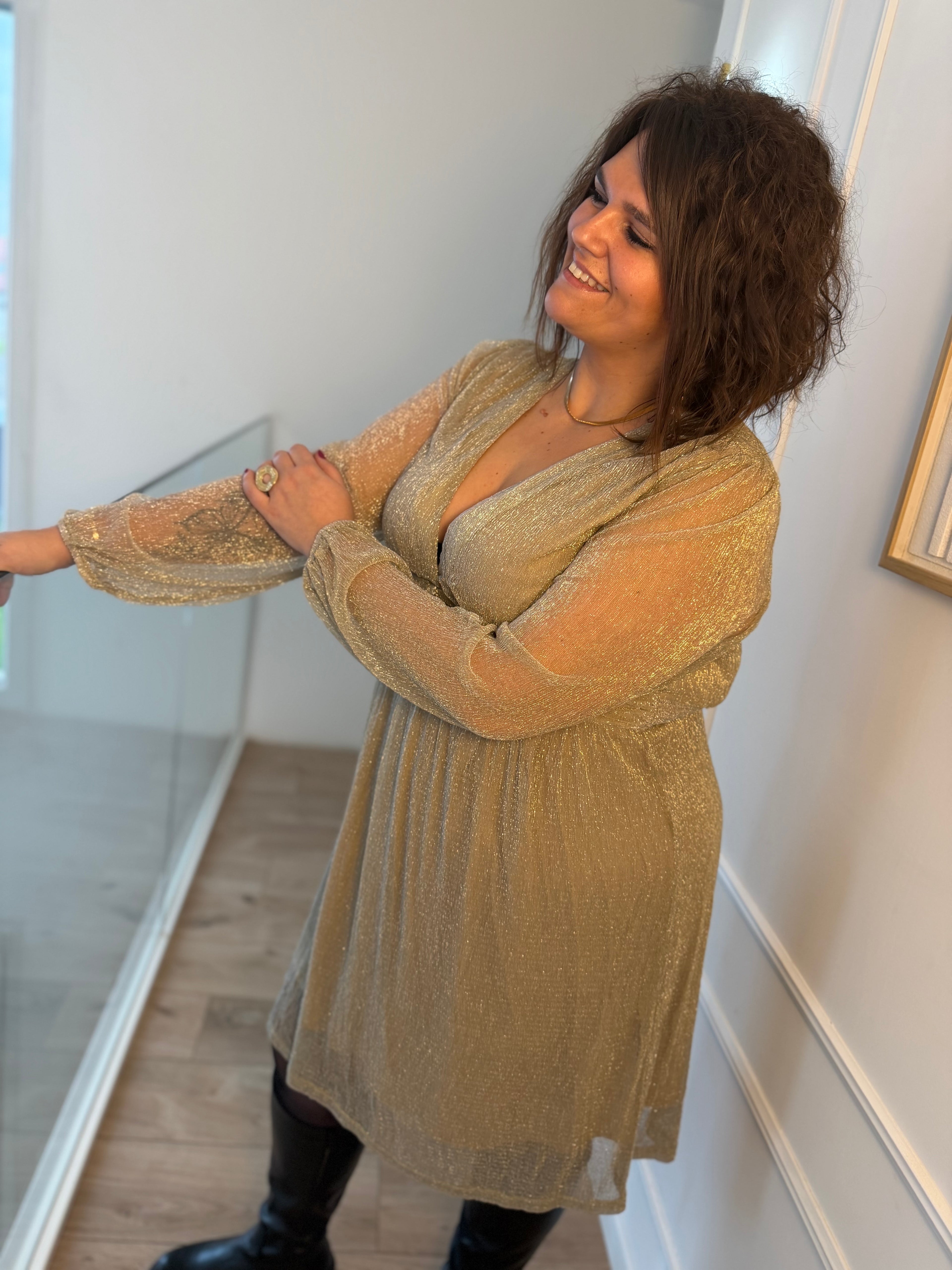 Notre robe AMIRA gold