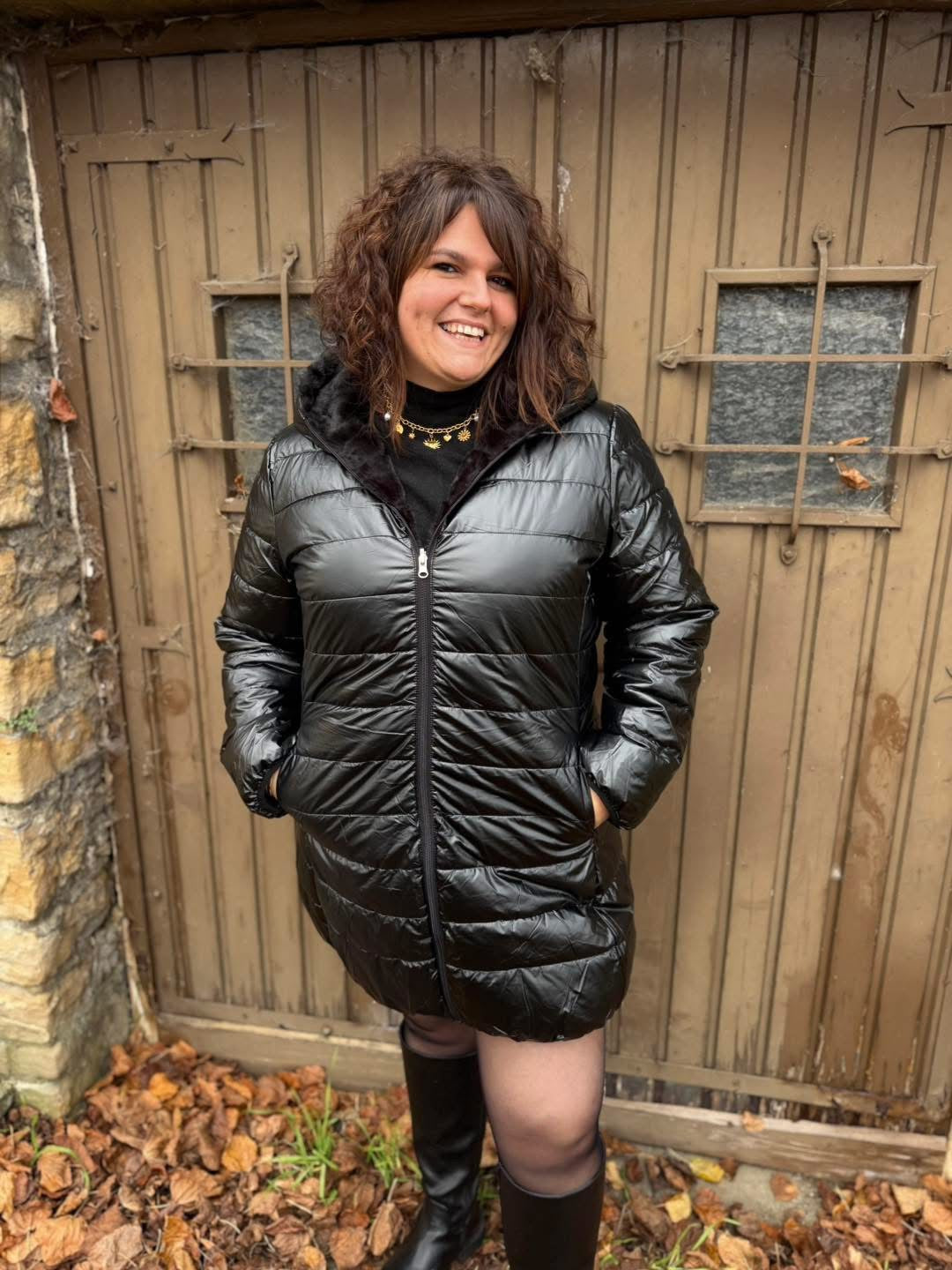 Notre manteau long KARLA noir