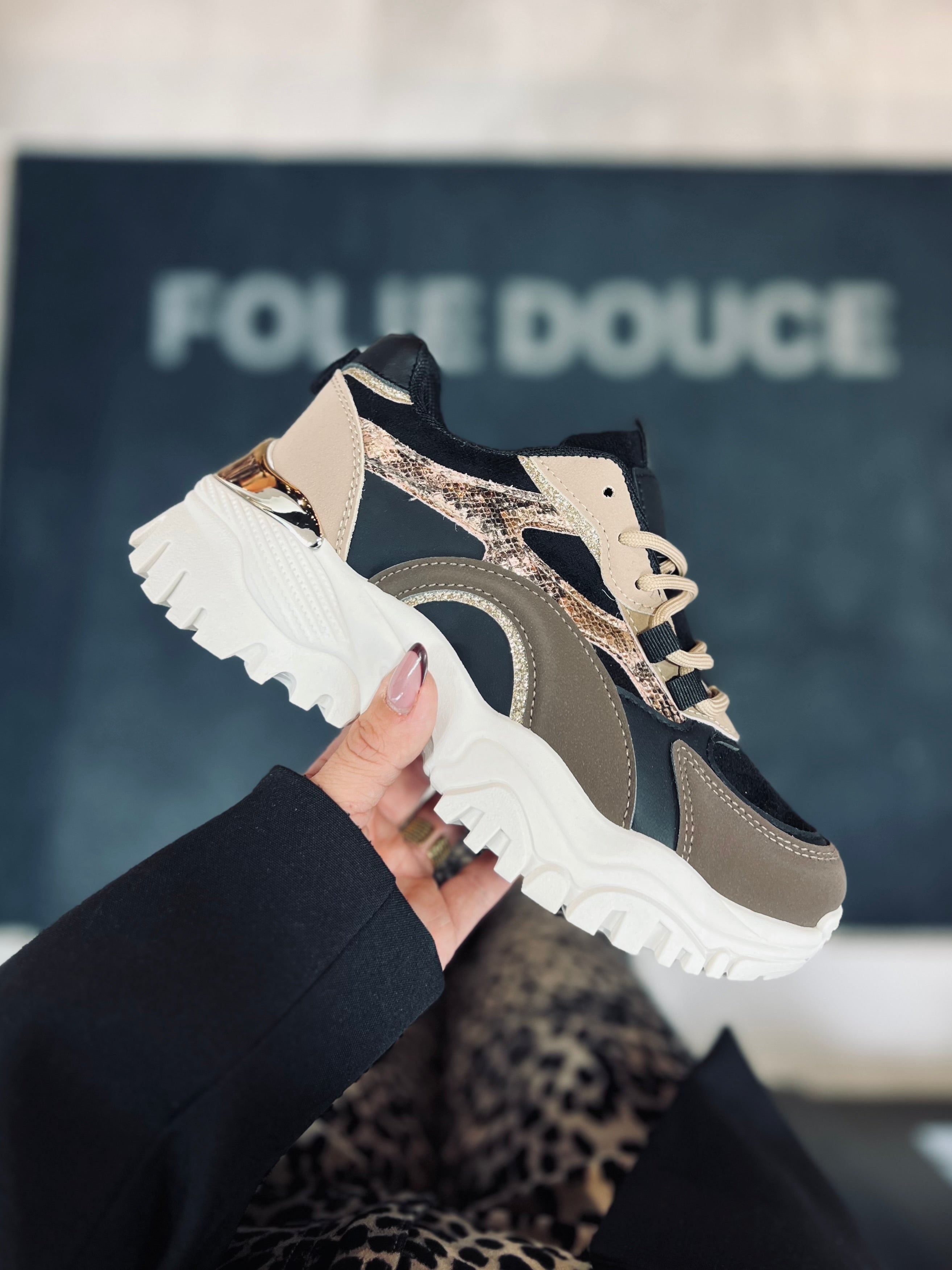 Nos sneakers ÉLOY noire