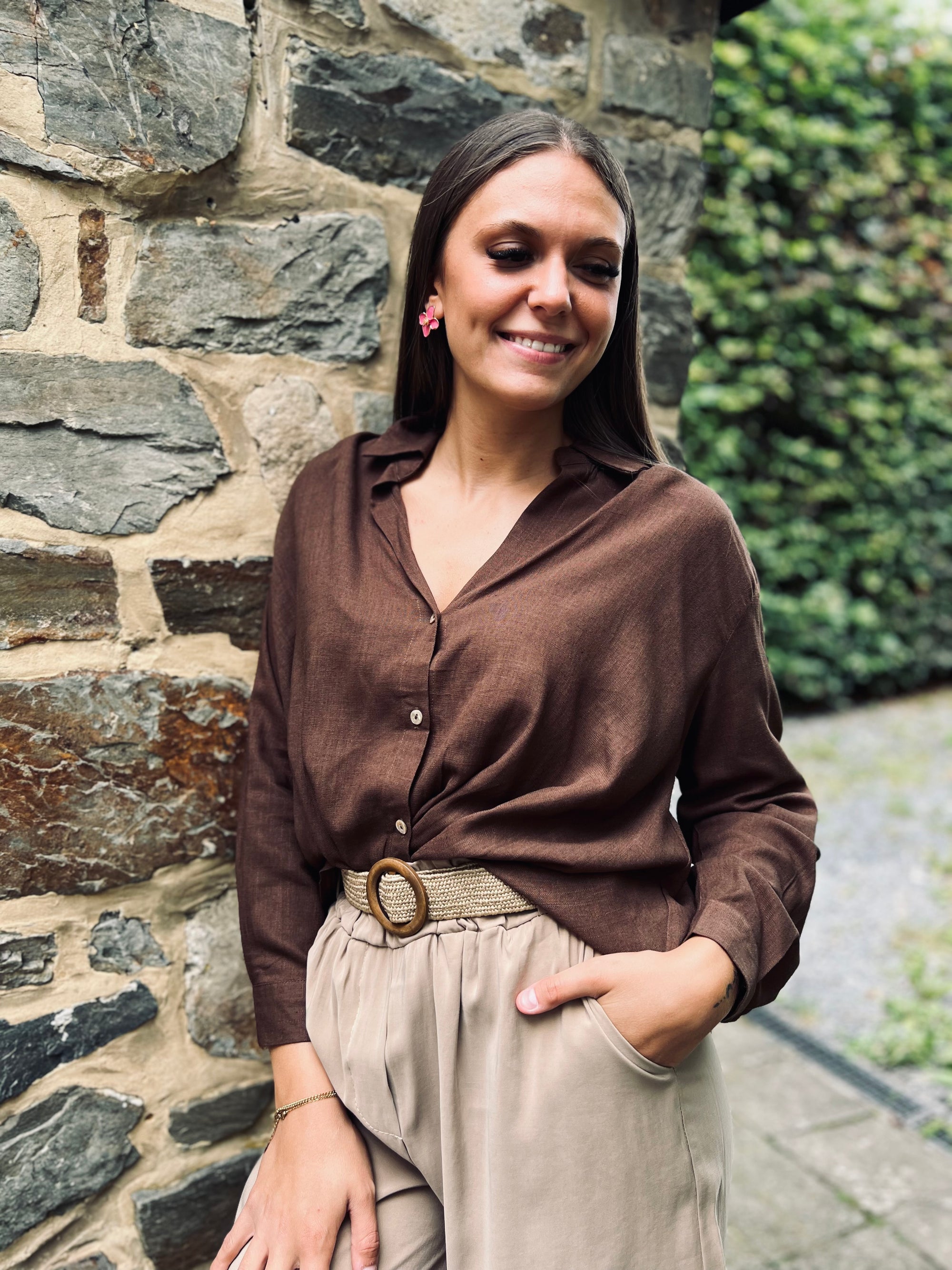 Notre chemisier SOFIA marron