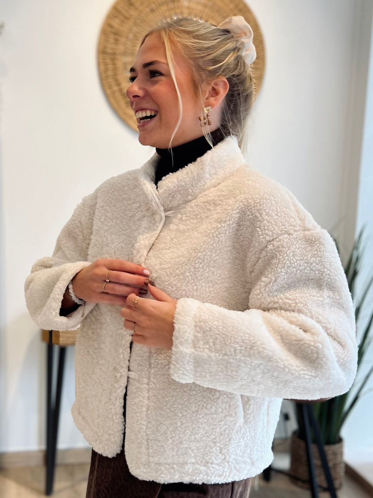 LE MANTEAU NASLY