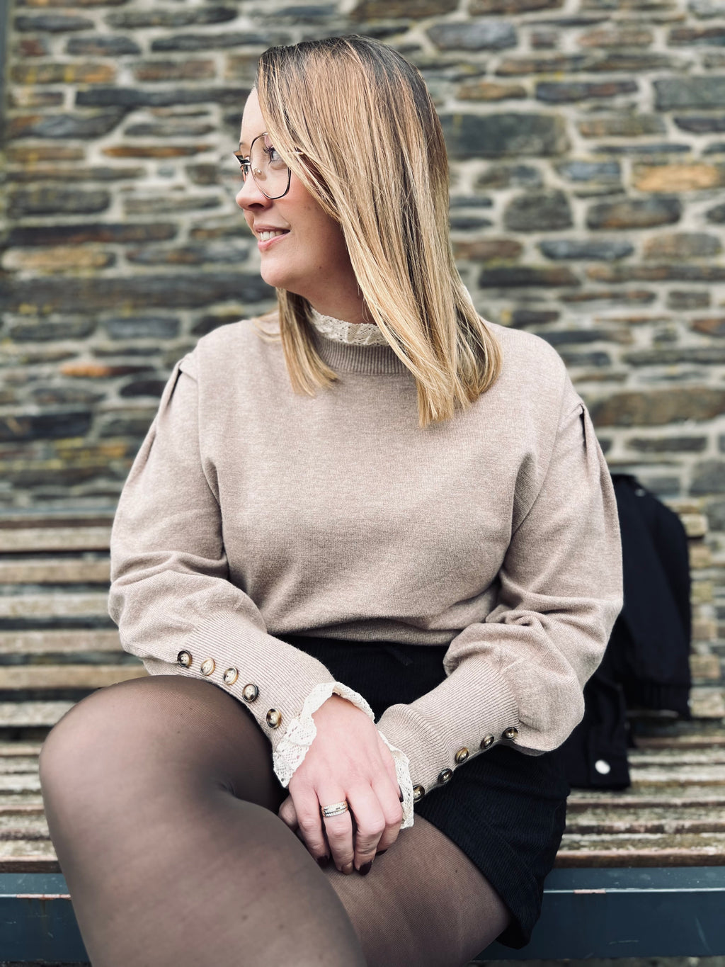 Notre pull dentelle ASTRID