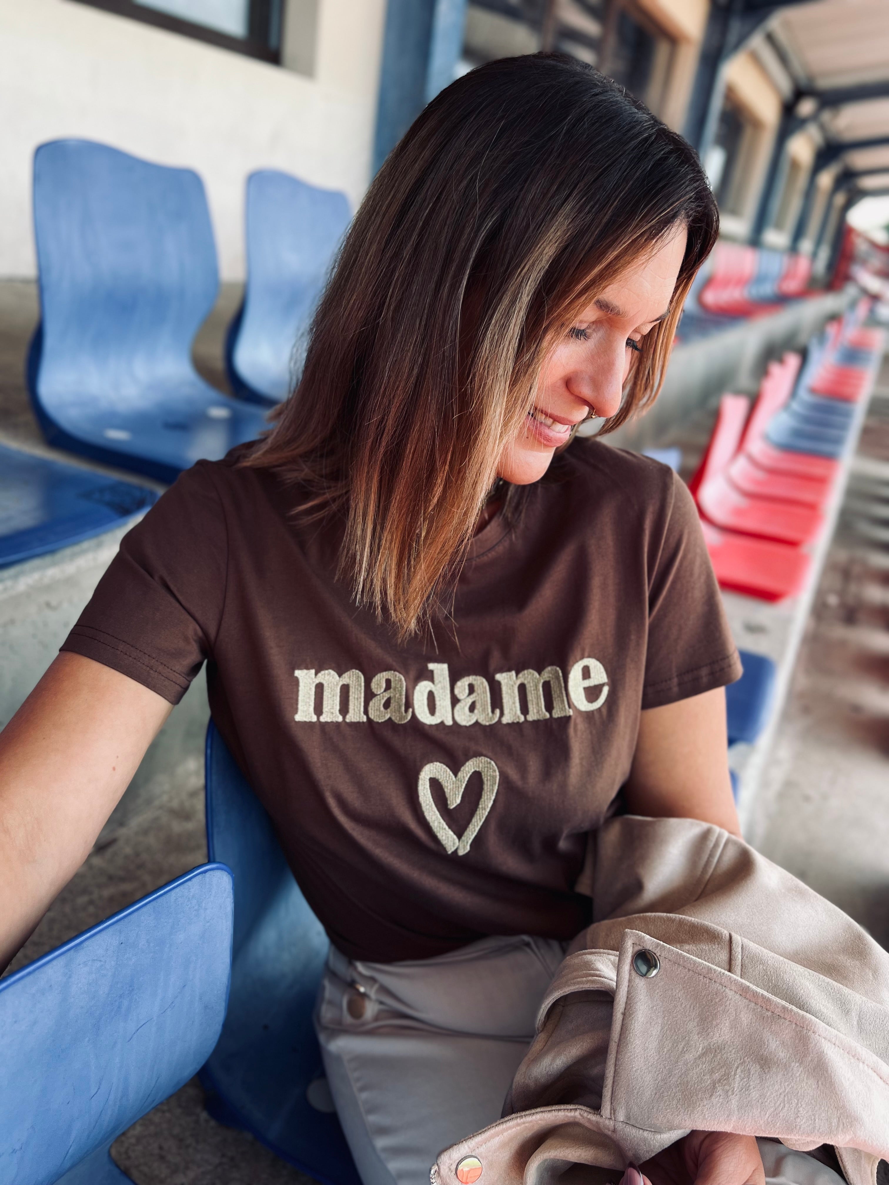 Notre t-shirt « MADAME » marron