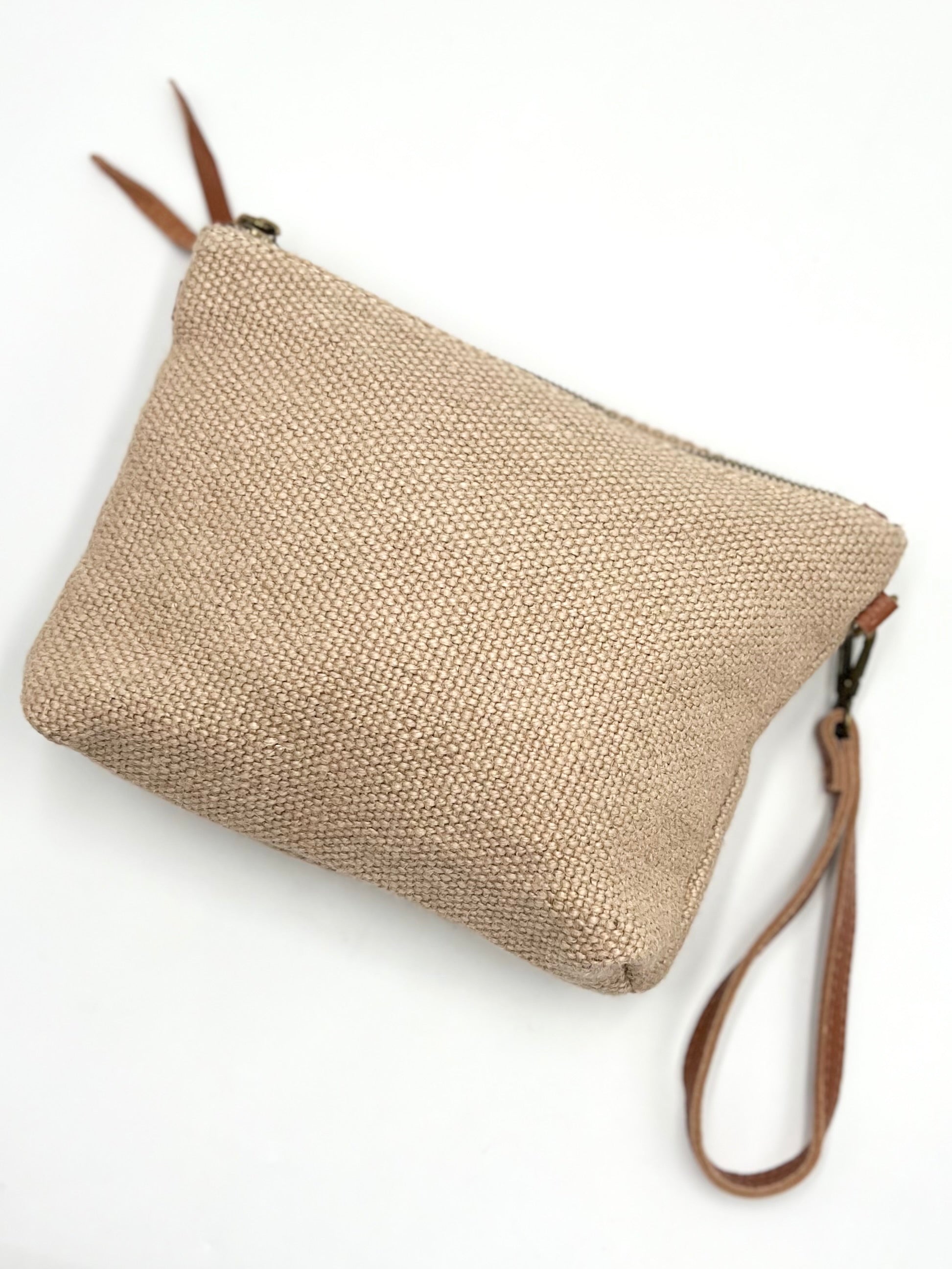 LE SAC ISAYA