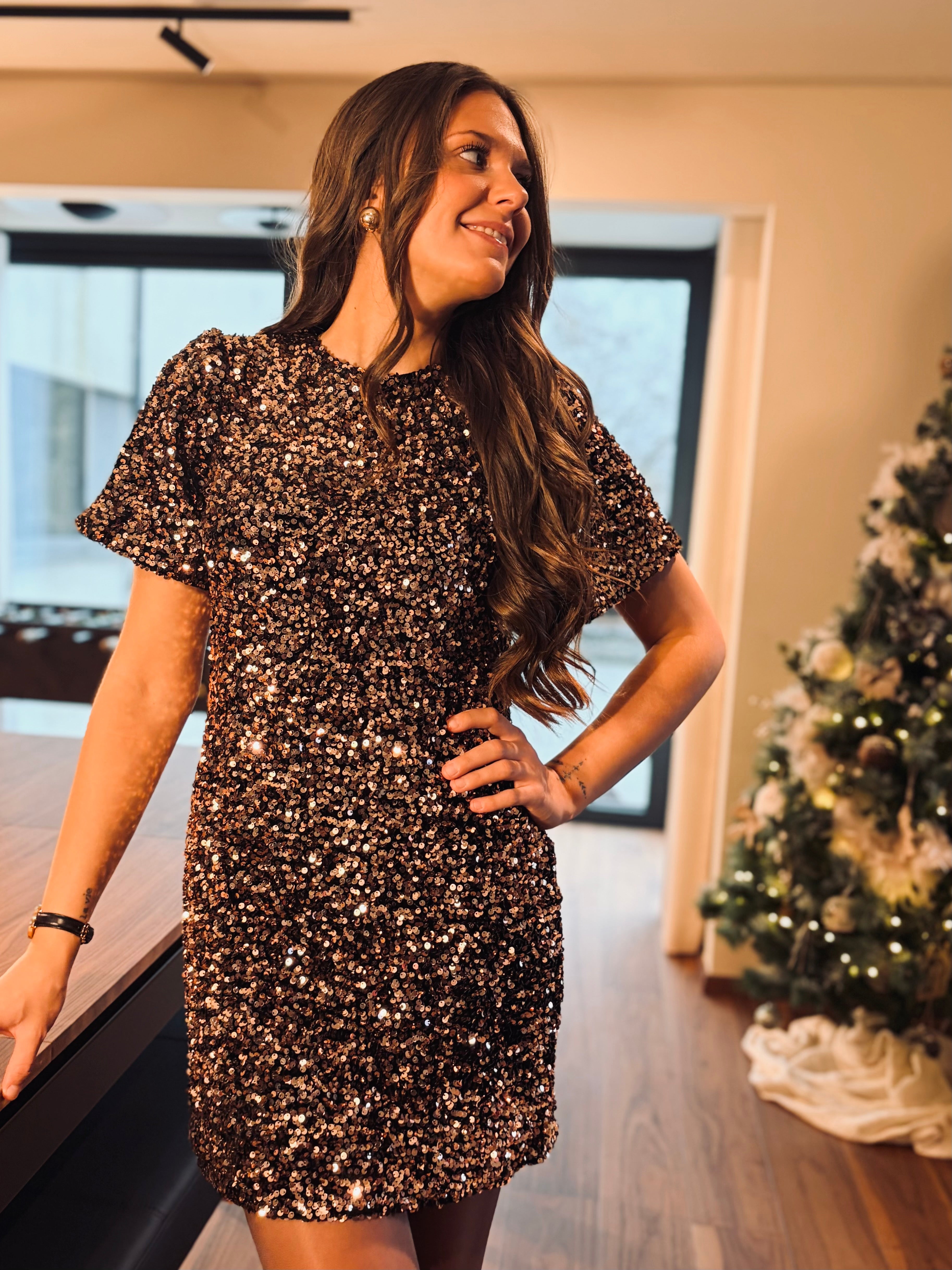 Notre robe SUSAN bronze