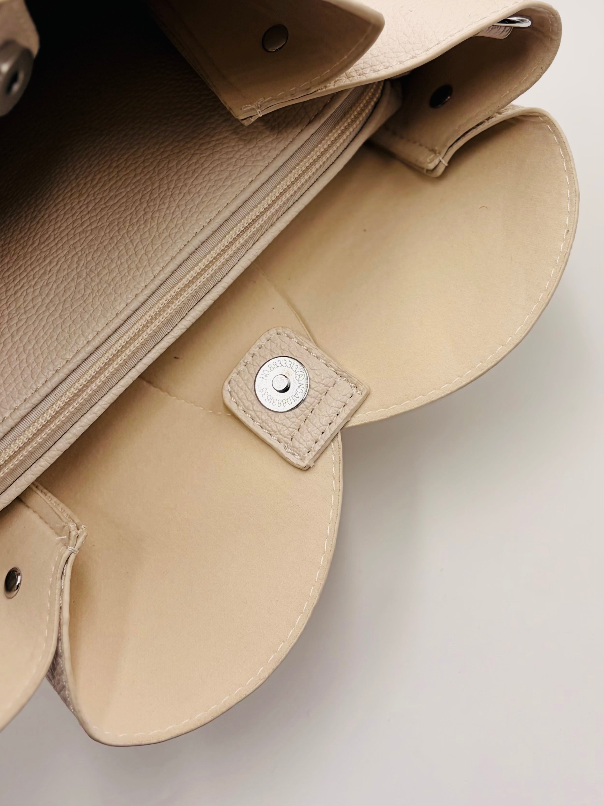 LE SAC YULI