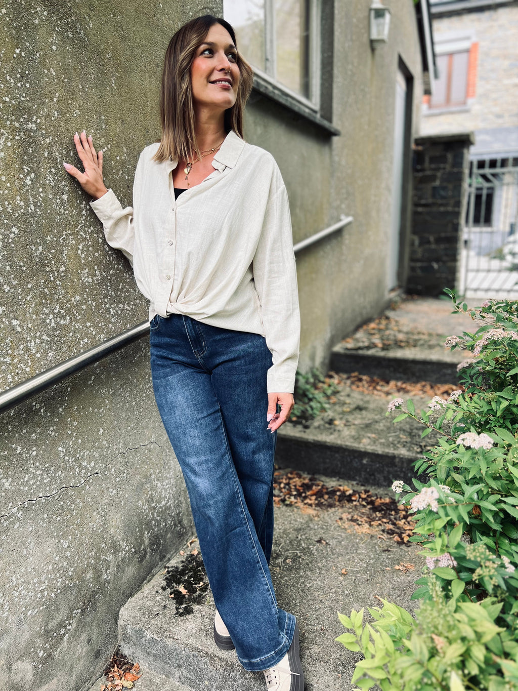 Notre chemisier SOFIA beige
