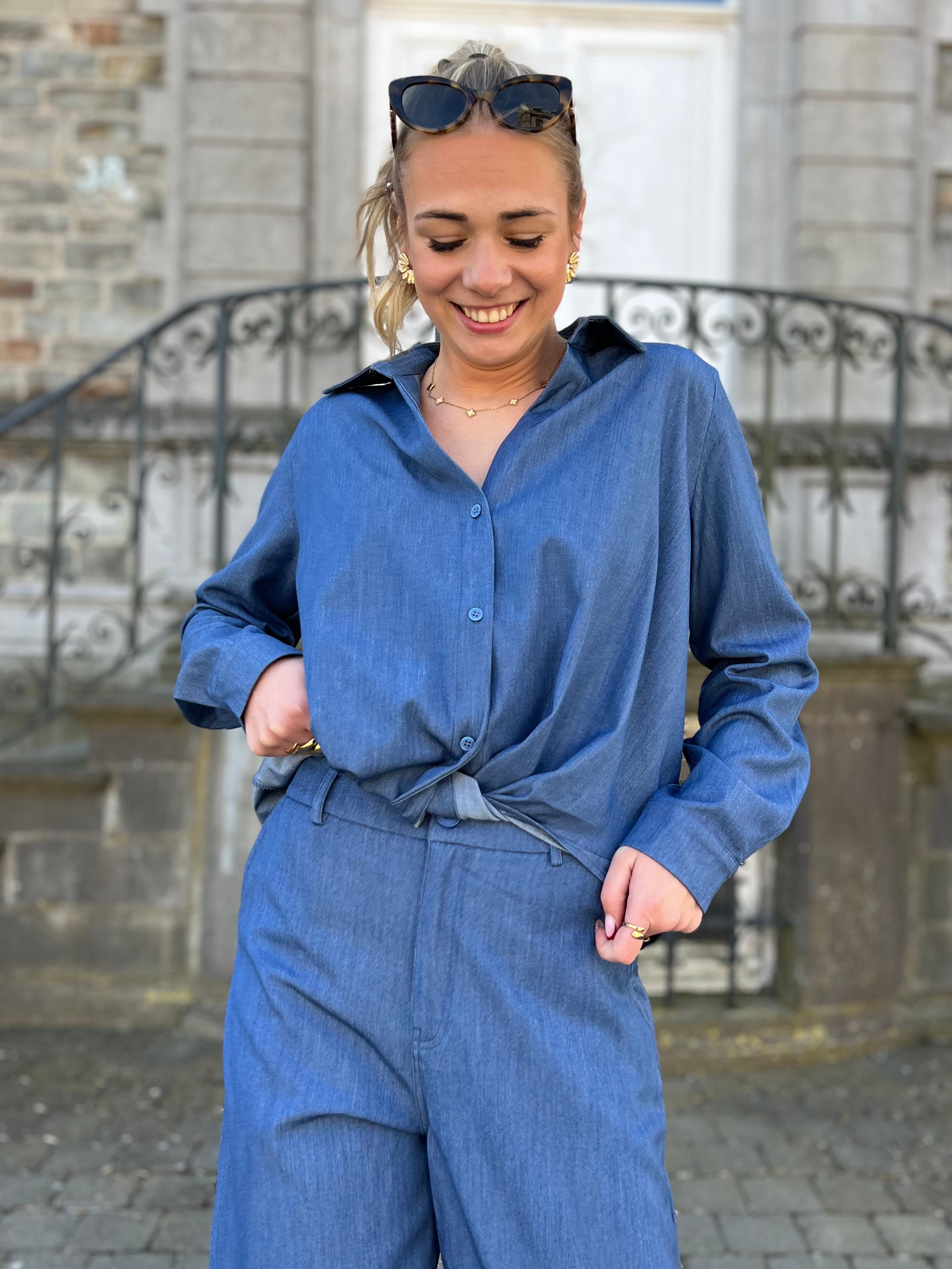 LA BLOUSE SOLAL