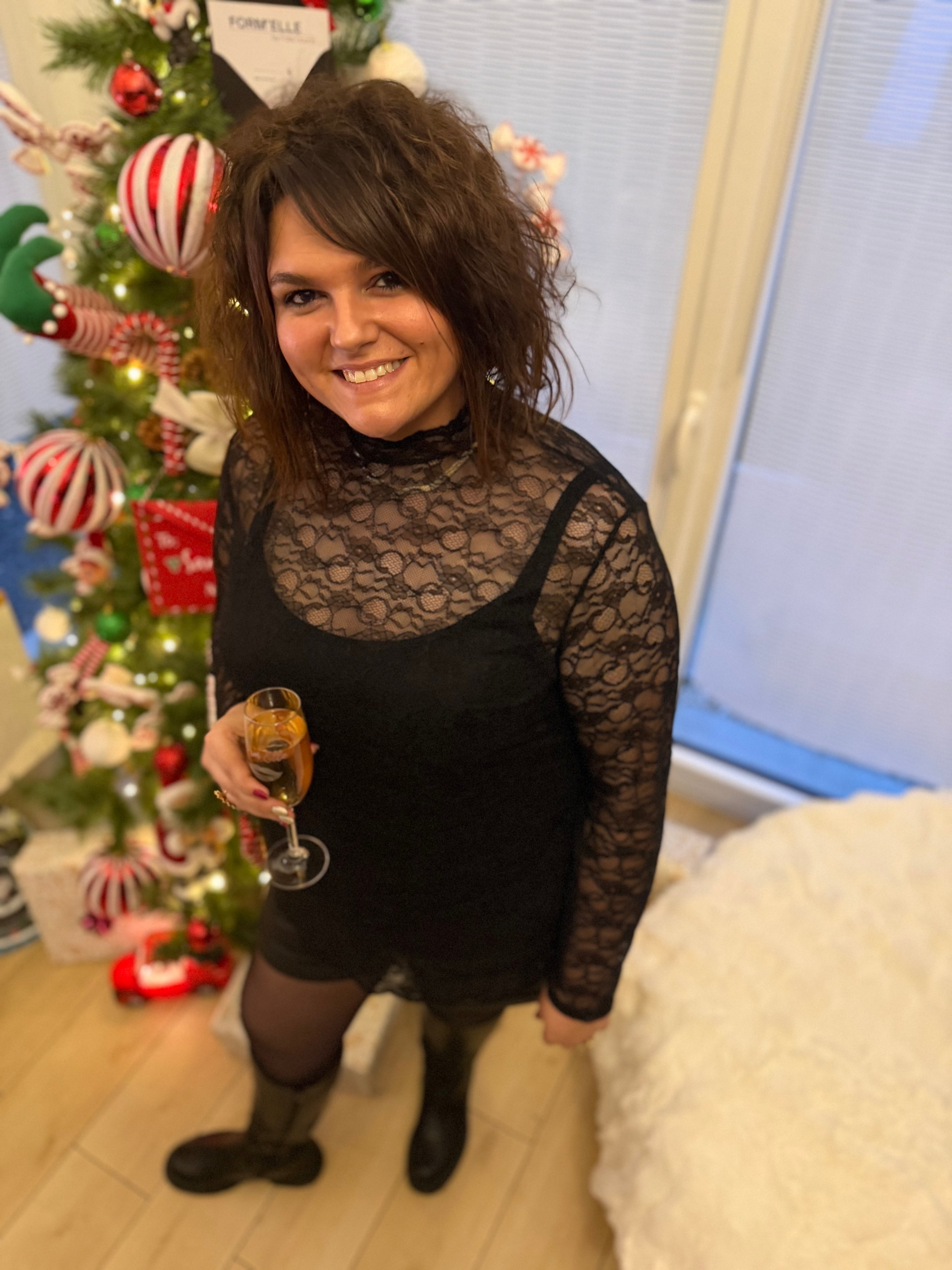 Notre haut LORETTA noir