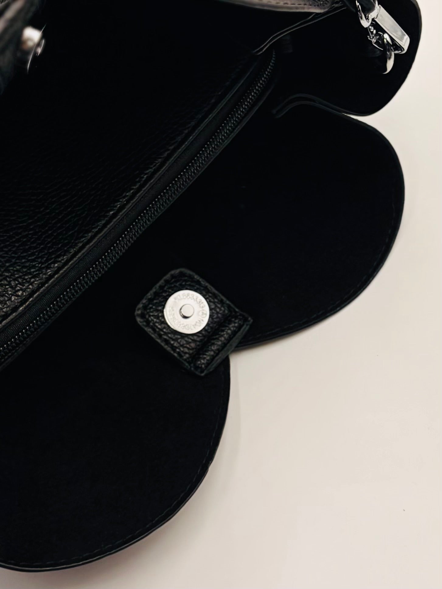 LE SAC YULI