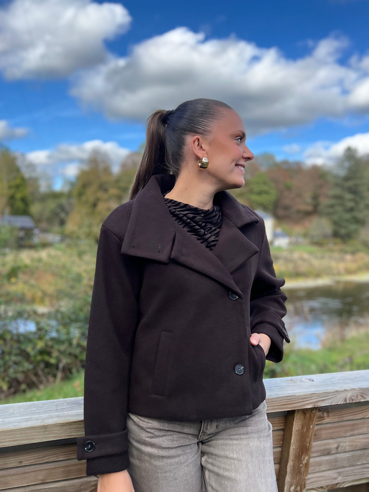 LE MANTEAU ALMA