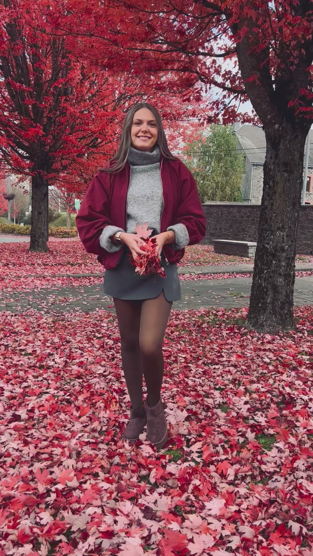 Notre veste oversize AÏA bordeaux